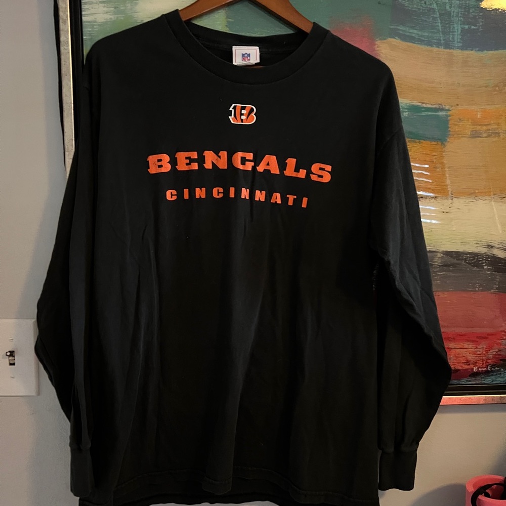 Bengals men or woman’s football 🏈 shirt BENGALS